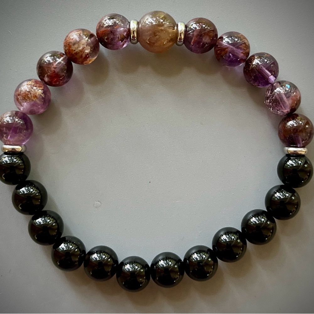 Amethyst Super 7 and Black Onyx Handcrafted Bead Bracelet - Picture 5 of 5